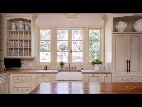 Choosing the Right Wall Color for Cream Cabinets